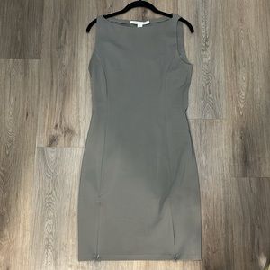 NWT Diane vonFURSTENBERG gray open collar sleeveless shift dress adjustable zip